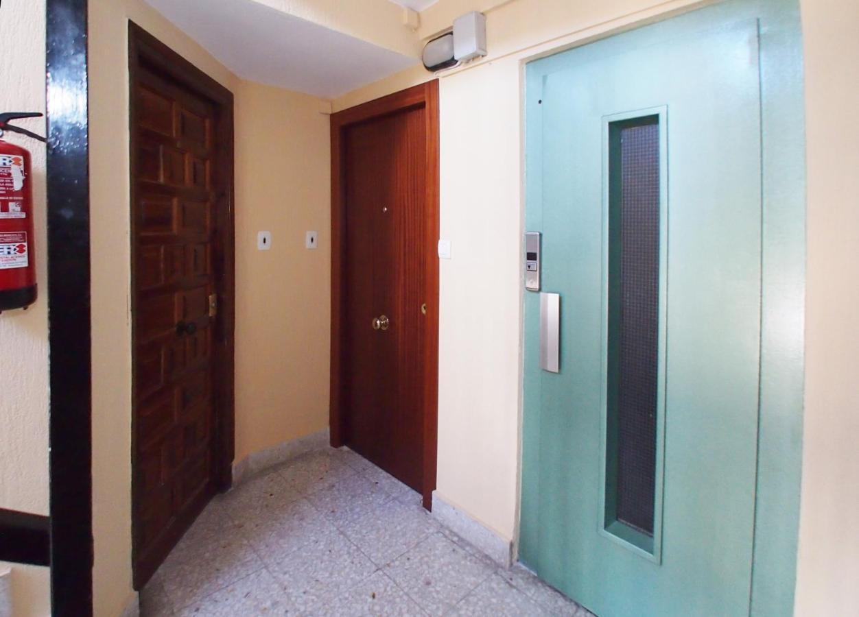 Inftour Paola III Apartamento Calp Exterior foto